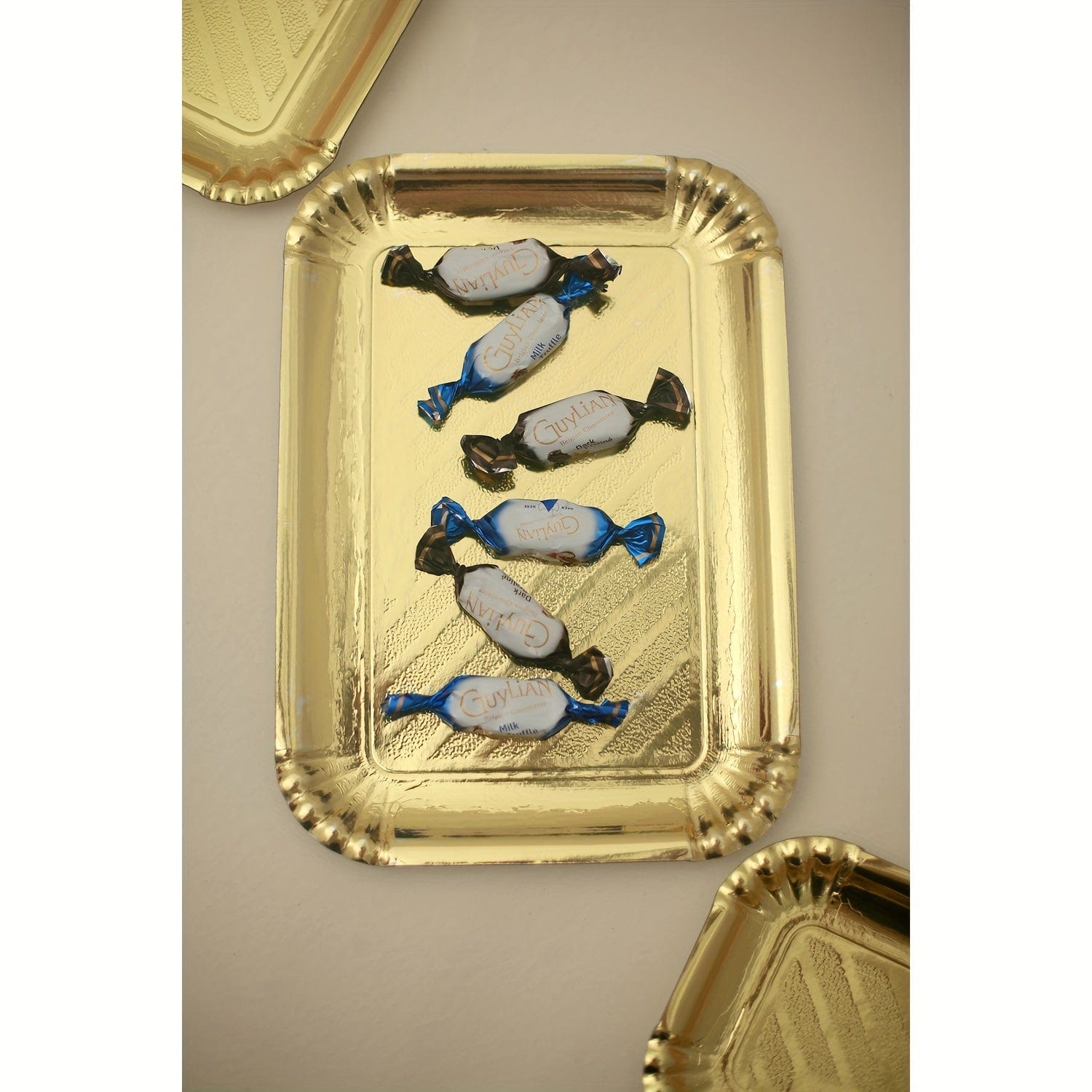 Sæt med 10 guld rektangulære kagebakker, engangs papbakker, fedttætte kagebunde, dessertbakker, kagedekorationer til fester og bryllupper