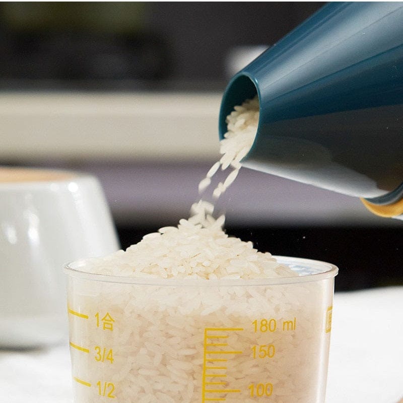 Sæt med 3 madopbevaringsdåser med hældetud og gradueret målehane