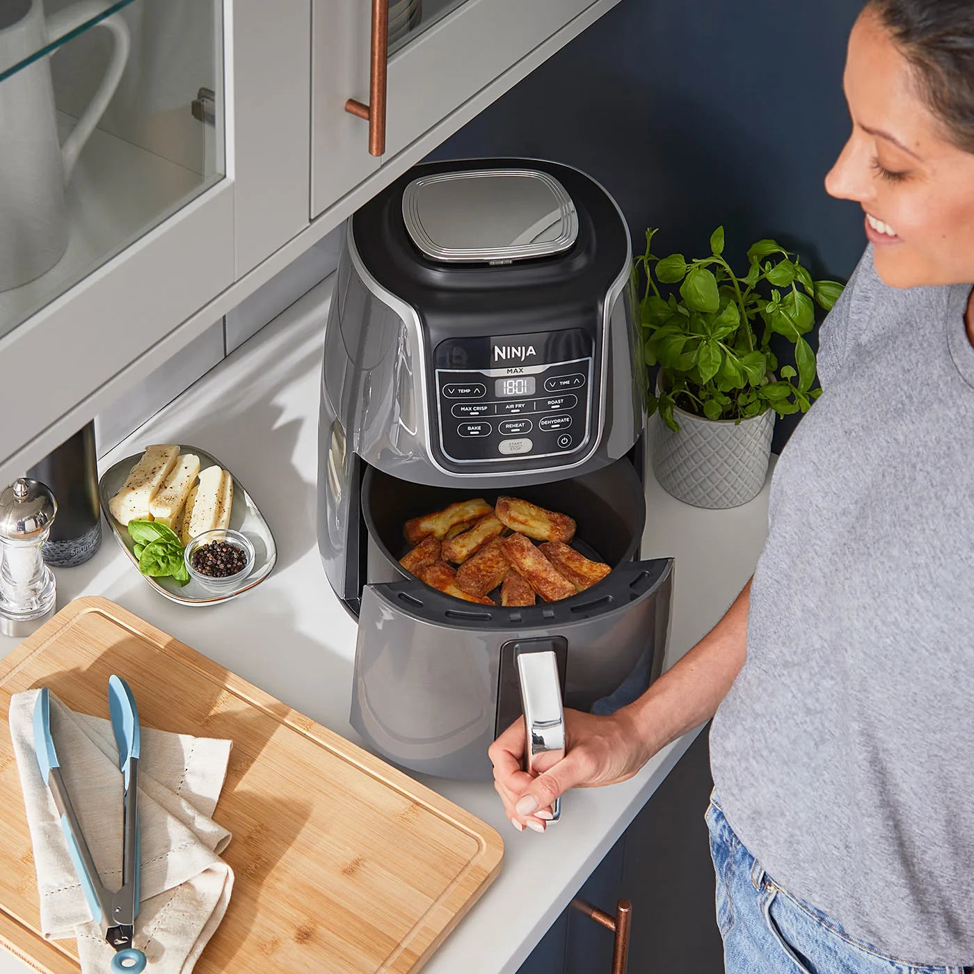 Sådan opvarmer du en air fryer