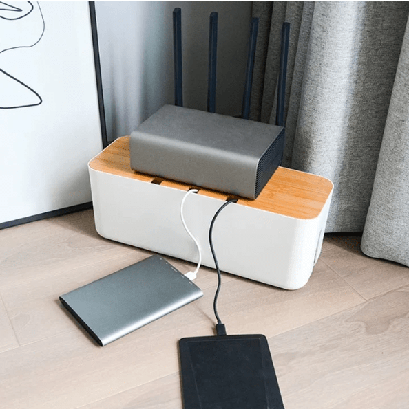 Opbevaringsboks til kabler og ledninger