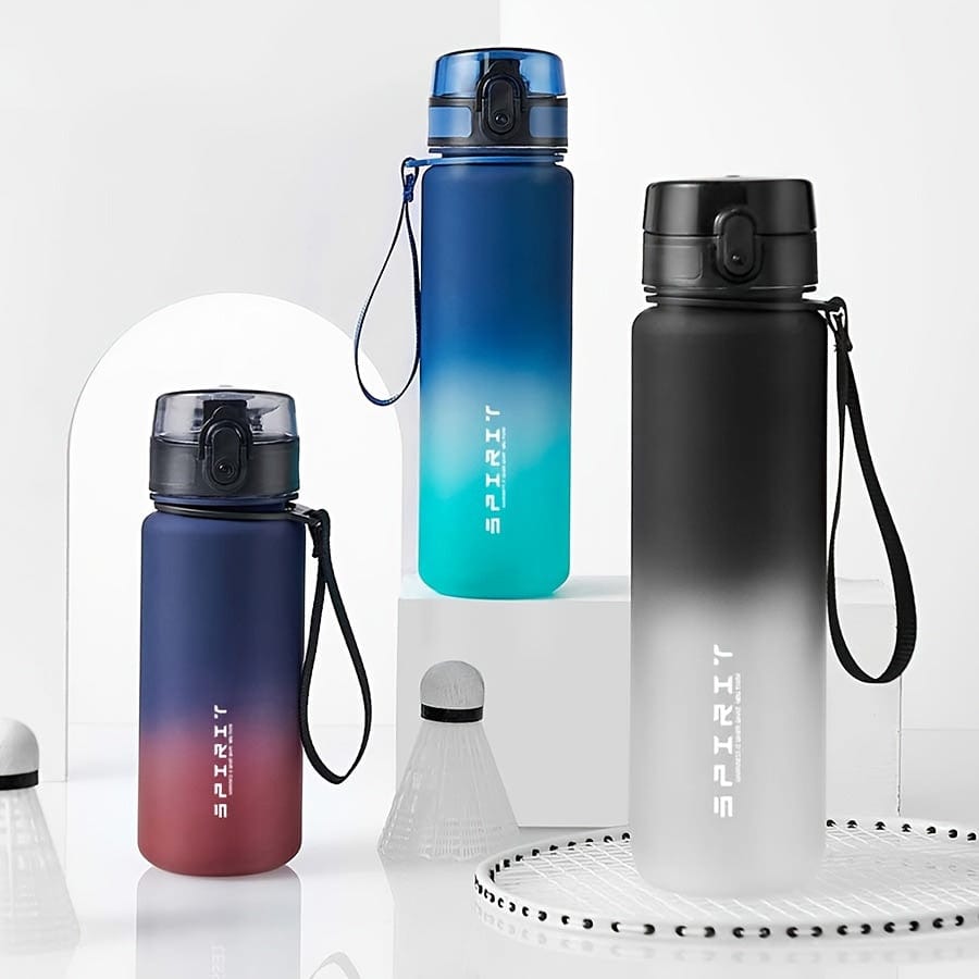 500 ml sportsvandflaske i plast - lækagesikker - til camping, vandring, fitness - fødselsdagsgave
