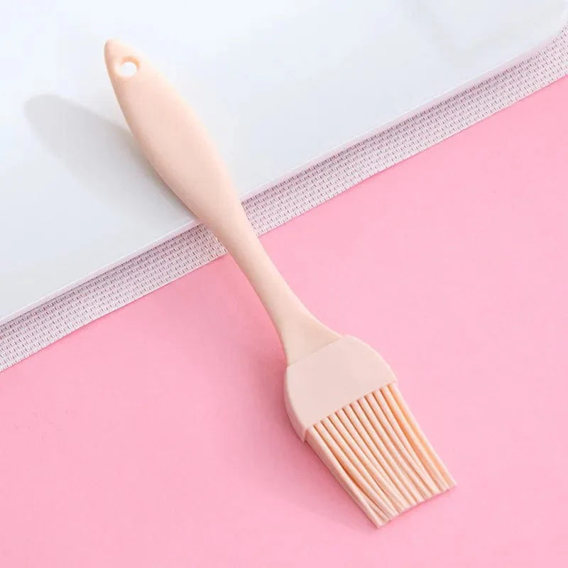 Food Grade Silicone Oil Brush BBQ Barbecue Brush Kitchen Pancake Silicone Brush Small Sauce Brush Non-linting Baking Tools Pink