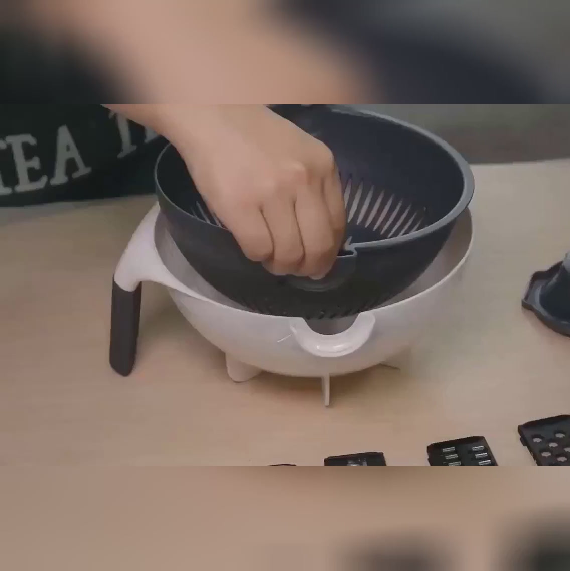 9-i-1 multifunktionel roterende grøntsagsskærer