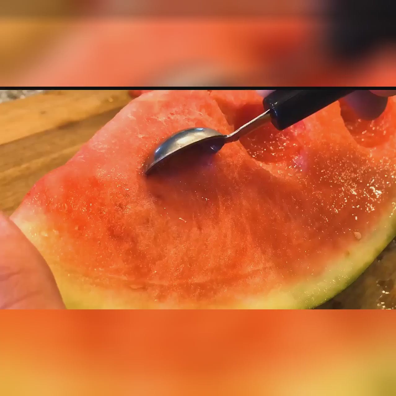 Skål med melon og vandmelon