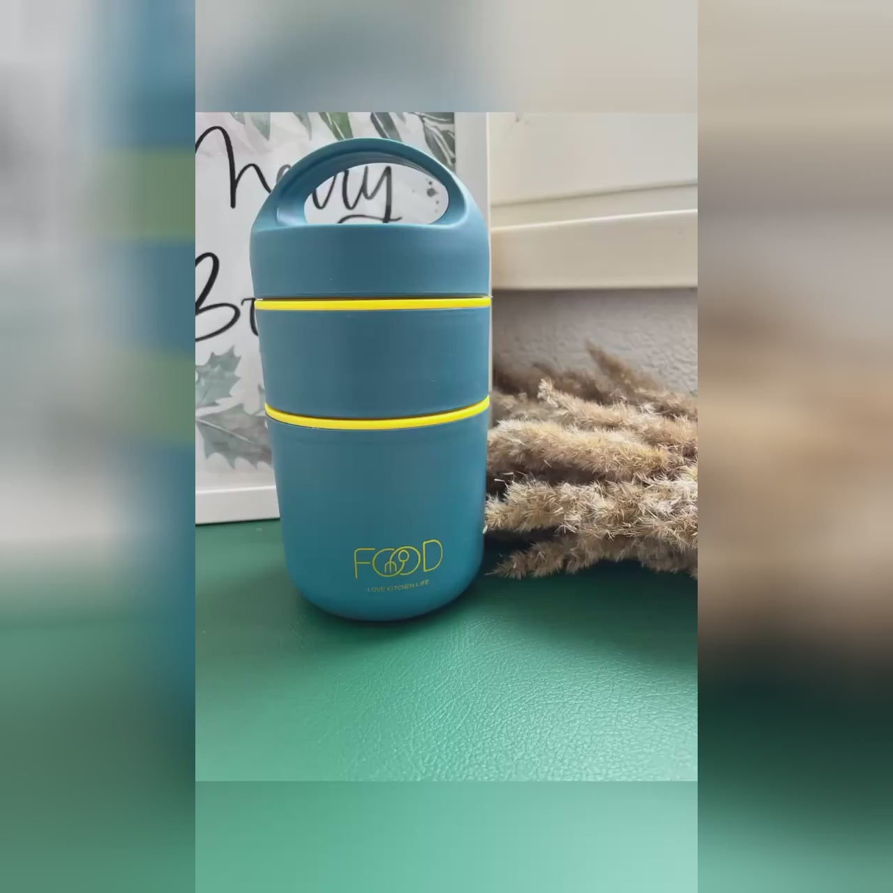 Cylindrisk isotermisk madkasse med håndtag